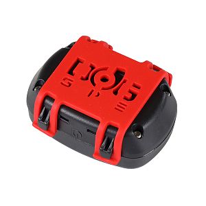 Fixing clip prevents accidental loss of the DOG GPS mini locator